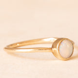 Solitario vintage in oro giallo 9K con opale (0.25ct ca.), anno 1976