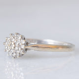 Anello a fiore vintage in oro bianco 9K con diamanti (0.10ctw ca.), anni ‘70/‘80