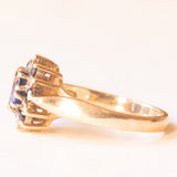 Anello a margherita vintage in oro giallo e bianco 9K con zaffiri (0.70ctw ca.) e diamanti (0.06ctw ca.)
