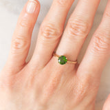Solitario vintage in oro giallo 8K con cromodiopside (1ct ca.), anni ‘80