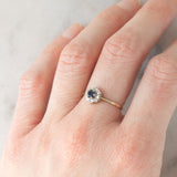 Anello a margherita vintage in oro giallo 9K con zaffiro (0.20ct ca.) e diamanti (0.03ctw ca.), anno 1985