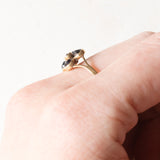 Anello a fiore antico in oro giallo 14K con granati, primi del ‘900