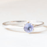 Solitario vintage in oro bianco 9K con tanzanite (0.15ct ca.), anni ‘90