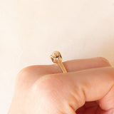 Trilogy vintage in oro giallo 9K con opale (0.40ct ca.) e granati (0.06ctw ca.), anni ‘70