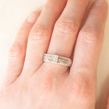 Anello vintage a fascia in oro bianco 9K con diamanti (0.40ctw ca.)