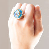 Anello vintage in oro giallo 9K con mosaico di opali triplet