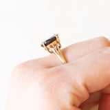 Anello da cocktail vintage in oro giallo 9K con quarzo nero (3ct ca.), anno 2006