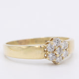 Anello a fiore con fede in oro giallo 14K con diamanti di taglio brillante (0.50ctw ca.), anni ‘80