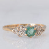 Anello vintage in oro giallo 9K con smeraldo (0.22ct ca.) e diamanti (0.03ctw ca.), anno 1988