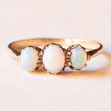 Anello trilogy antico in oro giallo 9K con opali (0.90ctw ca.), anni ‘10