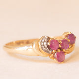 Anello vintage in oro giallo e bianco 14K con rubini e diamante, anni ‘70
