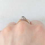 Anello a margherita vintage in oro giallo 9K con zaffiro (0.10ct ca.) e diamanti (0.08ctw ca.), anno 1987