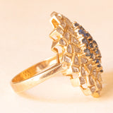 Anello vintage in oro giallo e bianco 8K con zaffiri (0.60ctw ca.) e diamanti, anni ‘80