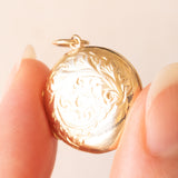 Ciondolo portafoto rotondo vintage con lamina in oro giallo 9K su metallo, anni ‘50/‘60