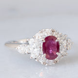 Anello vintage in platino con rubino (0.83ct) e diamanti (0.86ctw), anni ‘80/‘90