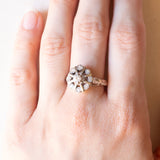 Anello a margherita vintage in oro bianco 18K con diamanti (0.18ctw ca.), anni ‘70