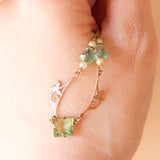 Collana vintage in oro giallo 9K con paste di vetro verdi e imitazioni di perle bianche, anni ‘70