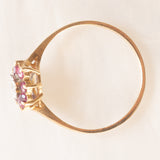 Anello a margherita vintage in oro giallo e bianco 9K con rubini sintetici (0.32ctw ca.) e diamante, anno 1962