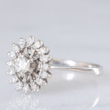 Anello a margherita in oro bianco 18K con diamanti (0.32ctw ca.), anni ‘70