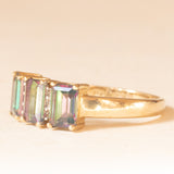 Anello vintage in oro giallo 9K con topazi mistici (1.80ctw ca.) e diamanti (0.03ctw ca.), anni ‘90/anni ‘2000