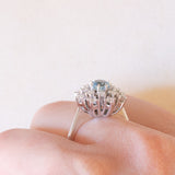 Anello a fiocco di neve vintage in oro bianco 14K con acquamarina (0.50ct ca.) e diamanti (0.70ctw ca.), anni ‘70
