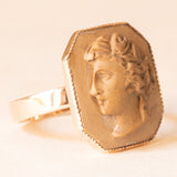 Anello vintage in oro giallo 9K con cammeo su lava, anni ‘40/‘50