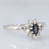 Anello a margherita vintage in platino con zaffiro (0.45ct ca.) e diamanti (0.14ctw ca.), anno 2006