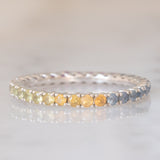 Eternity arcobaleno in oro bianco 18K con zaffiri (1.30ctw ca.)