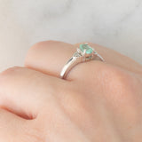 Trilogy moderno in oro bianco 9K con smeraldo (0.40ct ca.) e diamanti (0.03ctw ca.), anno 2007