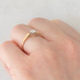 Solitario antico in oro giallo 18K con diamante di taglio vecchia miniera (0.22ct ca.), anni ‘20/‘30