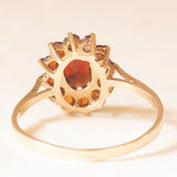 Anello a margherita vintage in oro giallo 9K con granati (1ctw ca.), anni ‘70