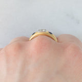 Trilogy gypsy vintage in oro giallo 18K con diamante (0.35ct ca.) e zaffiri (0.36ctw ca.), anni ‘50/‘60