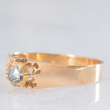 Solitario antico a fascia in oro giallo 14K con diamante di taglio rosetta (0.25ct ca.), primi del ‘900