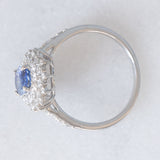 Anello a margherita vintage in platino con zaffiro (1.20ct) e diamanti (0.80ctw), anni ‘90