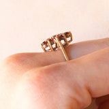 Anello vintage in oro giallo 9K con granati (0.90ctw ca.), anno 1978