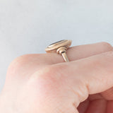 Anello vintage in oro giallo 14K con granato di taglio marquise (0.50ct ca.), anni ‘60