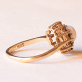 Anello a margherita vintage in oro giallo 9K con opale (1.20ct ca.) e zaffiri (0.44ctw ca.), anni ‘70