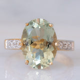 Anello da cocktail vintage in oro giallo 9K con ametista Rio Grande (4.60ct ca.) e zirconi bianchi