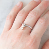 Trilogy vintage in oro bianco 14K con diamanti di taglio brillante (0.15ctw ca.), anni ‘70