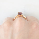 Solitario moderno in oro giallo 10K con granato (1.90ct ca.), anno 2017