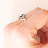 Anello a forma di infinito antico in oro giallo 8K con turchesi e granati, fine ‘800/primi del ‘900