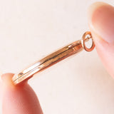 Ciondolo portafoto antico con lamina in oro giallo 9K su metallo e con diamante, anni ‘10/‘20