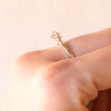 Solitario vintage in oro bianco 9K con morganite rosa chiaro (0.60ct ca.)