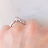 Anello a fiore in platino con diamanti fancy rosa (0.15ctw) e diamanti bianchi (0.86ctw), anni ‘90/anni ‘2000