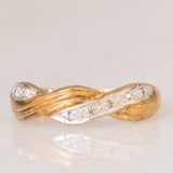 Anello vintage con design intrecciato in oro giallo e bianco 9K con diamanti, anni ‘80/‘90