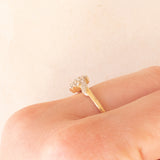 Anello a fiore vintage in oro giallo e bianco 9K con diamanti (0.10ctw ca.), anni ‘70