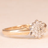 Anello a fiore vintage in oro giallo e bianco 9K con diamanti (0.12ctw ca.), anni ‘80
