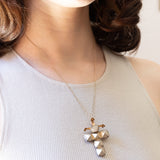 Ciondolo massonico vintage con lamina in oro giallo 9K su argento a forma di sfera e apribile con sei piramidi e disegni incisi