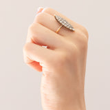 Anello a navette antico in oro giallo 18K e argento con diamanti di taglio vecchio (1.50ctw ca.), anni ‘10/‘20