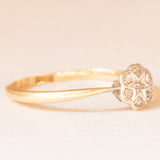 Anello a fiore antico in platino e oro giallo 18K con diamanti di taglio vecchia miniera, 1901-1910